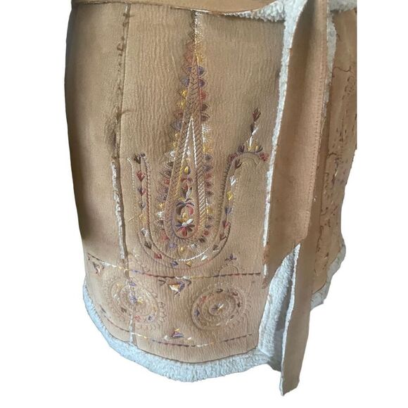 Daniel Benjamin Faux Leather Sherpa Lined Embroidered Boho Style Jacket Size Sma - Picture 12 of 13